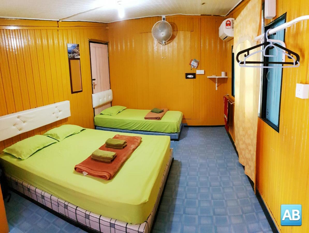 Perhentian Ab Guest House Kampong Pasir Hantu Bagian luar foto