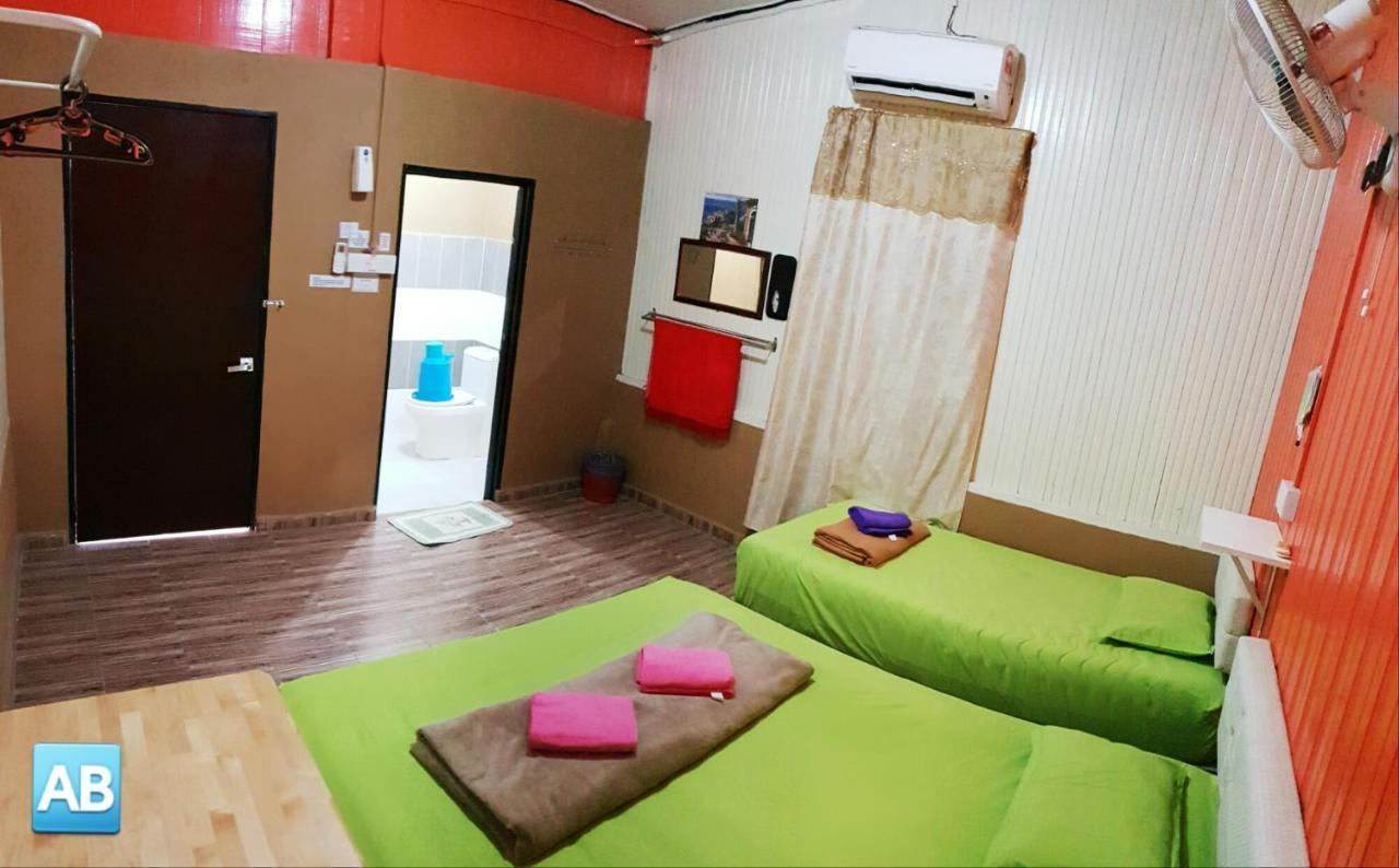 Perhentian Ab Guest House Kampong Pasir Hantu Bagian luar foto